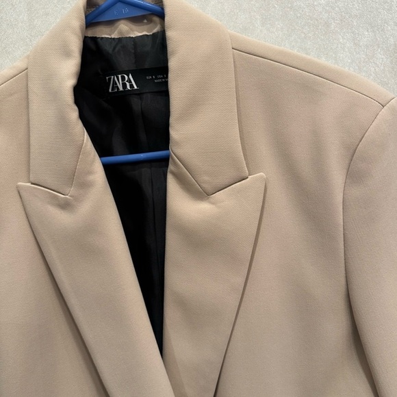NWOT Zara Tan Blazer - Picture 2 of 3